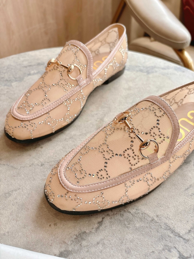 Gvc*1 flat shoes